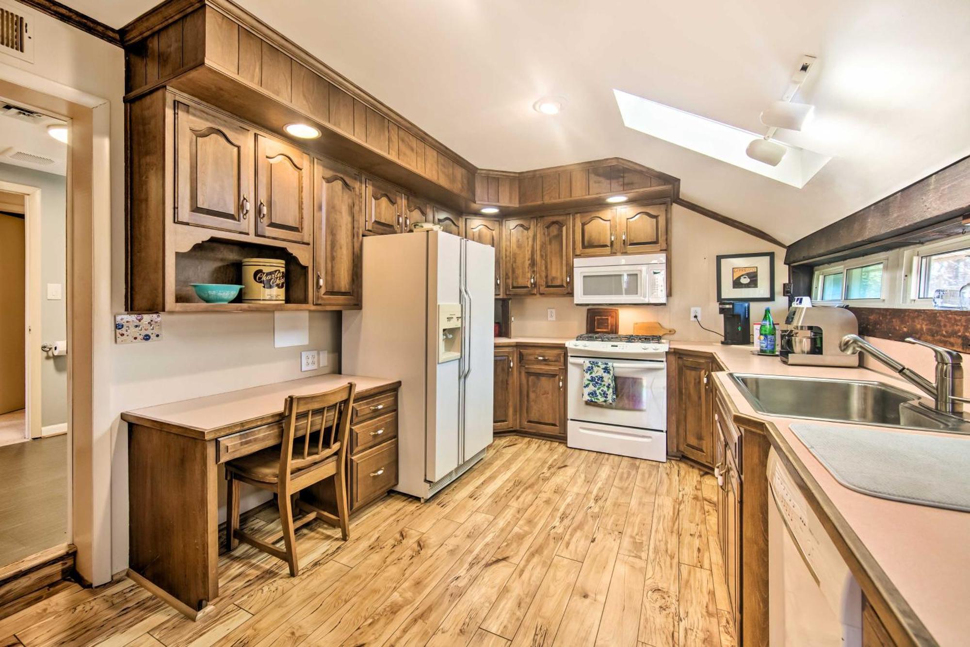 Runningwater Apartment In Lancaster With Deck Exteriér fotografie